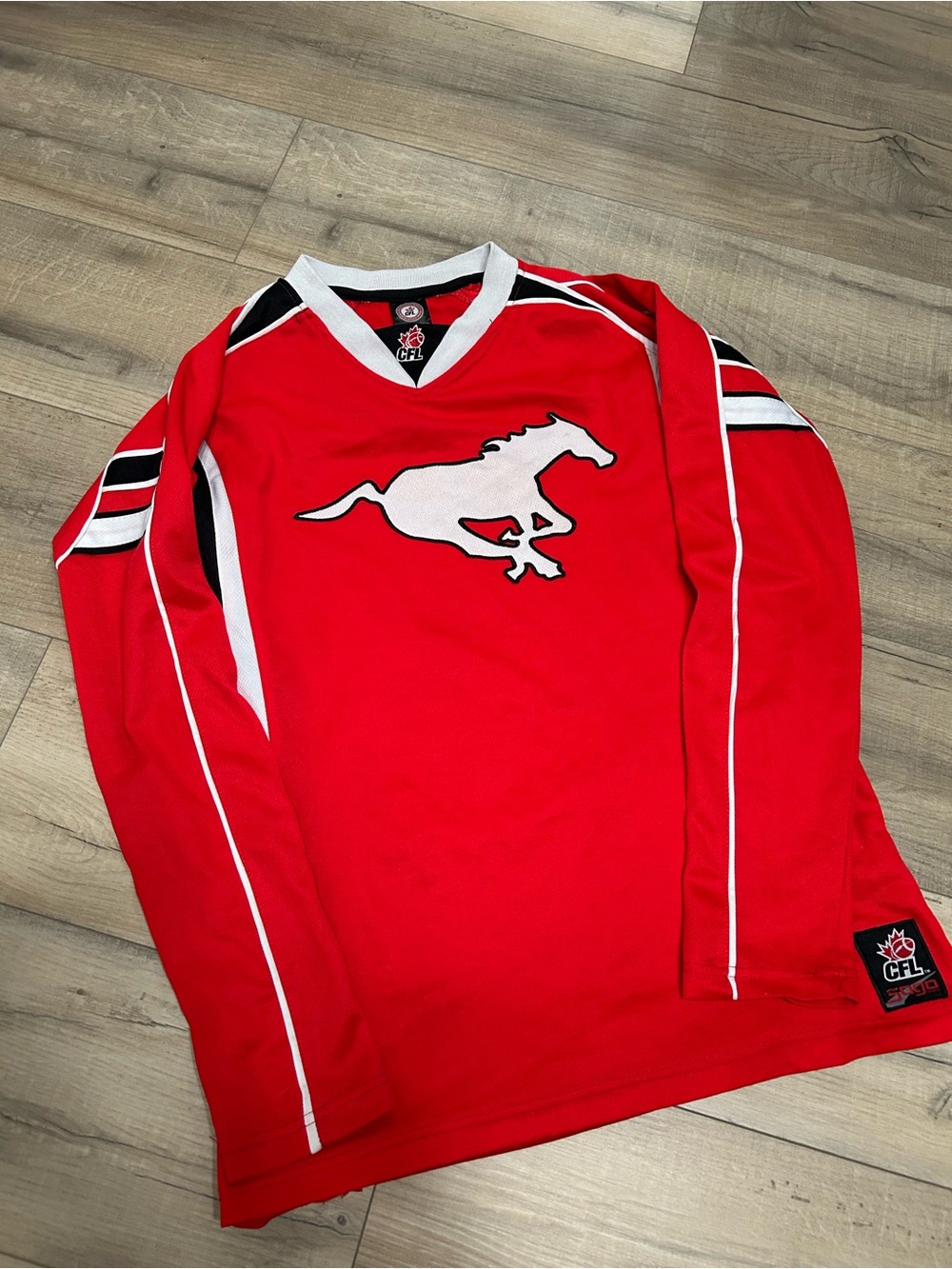 Red CFL Calgary Stampeders Long-Sleeve Men’s Performance Shirt with Horse Logo